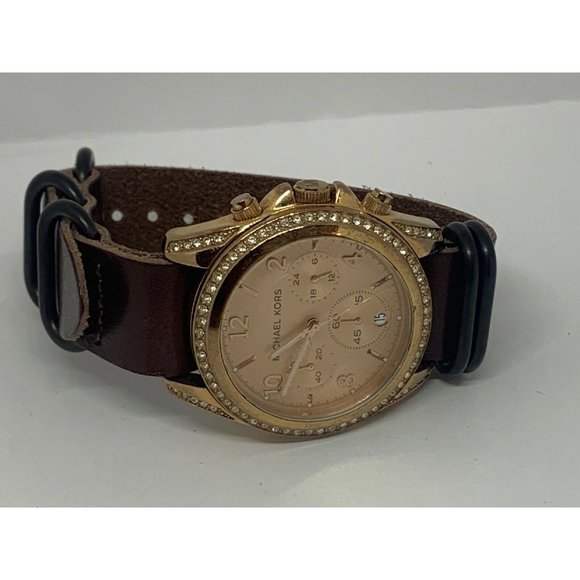 Michael Kors MK5263 Women\'s Leather Analog Rose Di main image 6